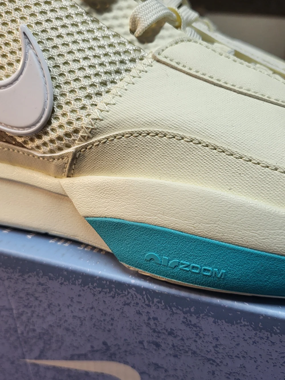 Nike Ja light cream